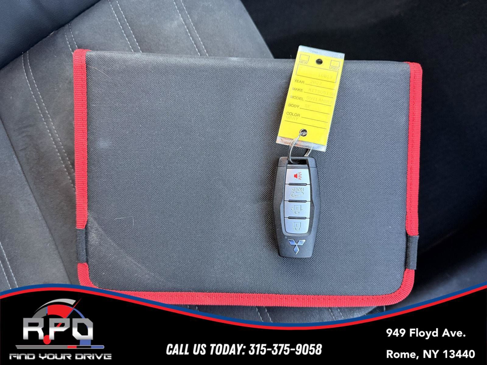 Used 2022 Mitsubishi Outlander SE AWD/4WD image 30
