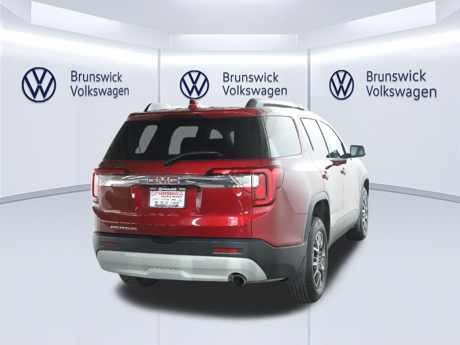 Used 2020 GMC Acadia SLE w/ Driver Convenience Package FWD image 47
