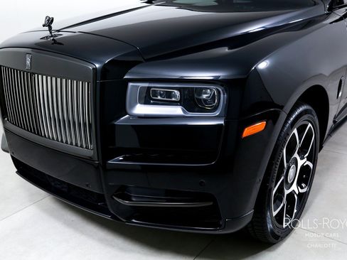 Used 2021 Rolls-Royce Cullinan Black Badge AWD/4WD image 44