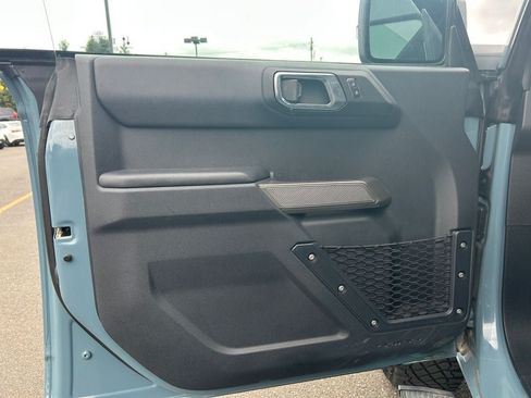 Used 2021 Ford Bronco First Edition AWD/4WD image 19