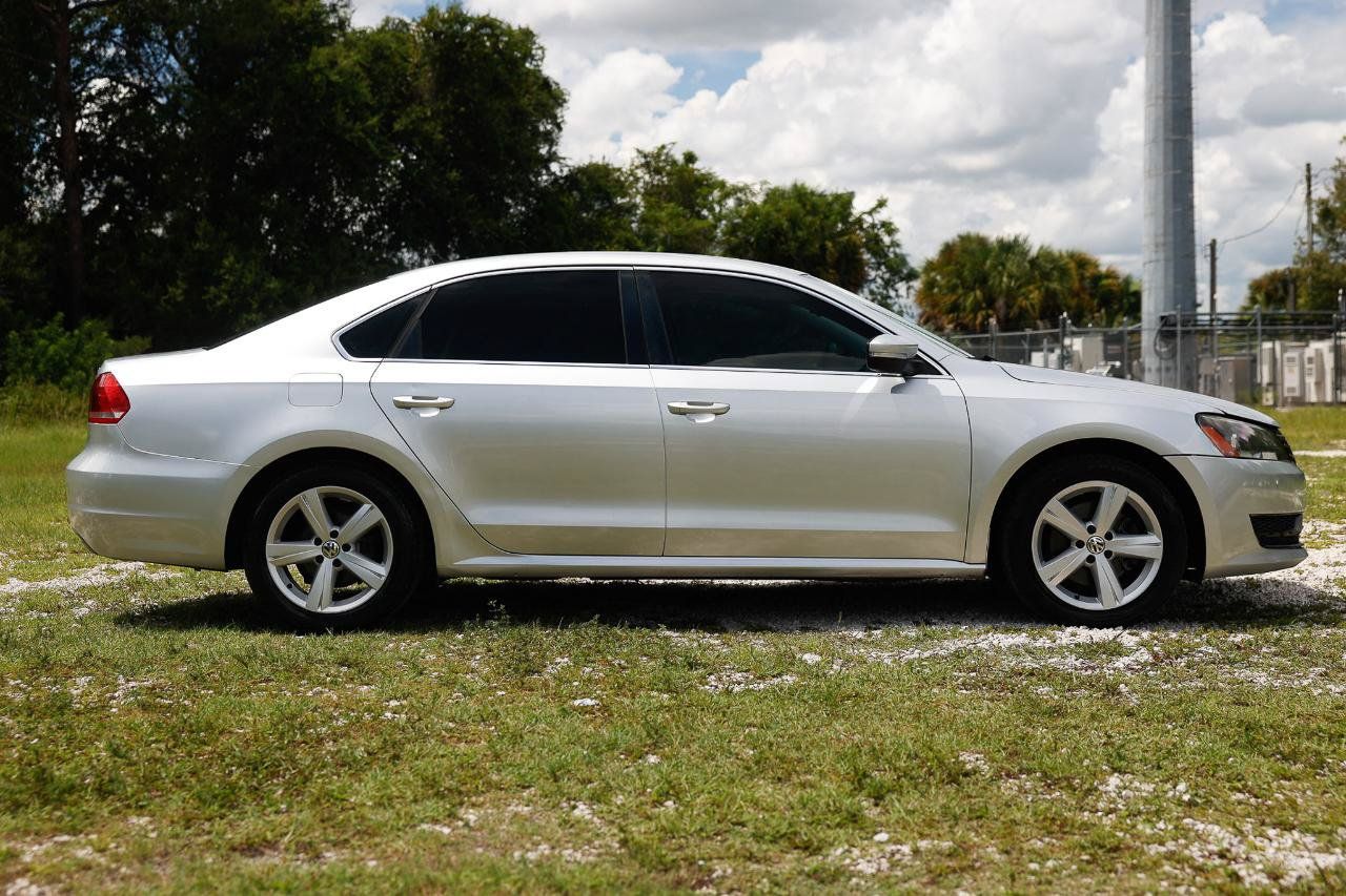 Used 2014 Volkswagen Passat 1.8T SE FWD image 13
