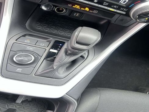 Used 2024 Toyota RAV4 LE image 53