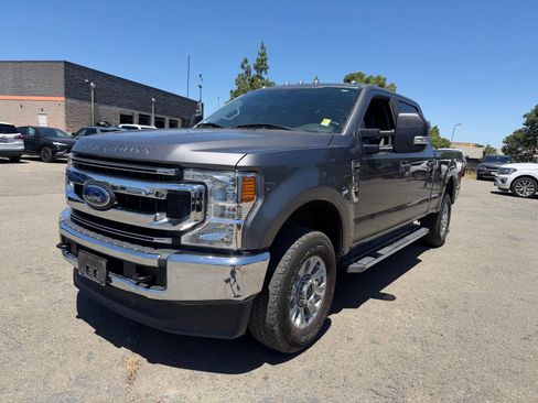 Used 2022 Ford F250 XL w/ STX Appearance Package AWD/4WD image 1