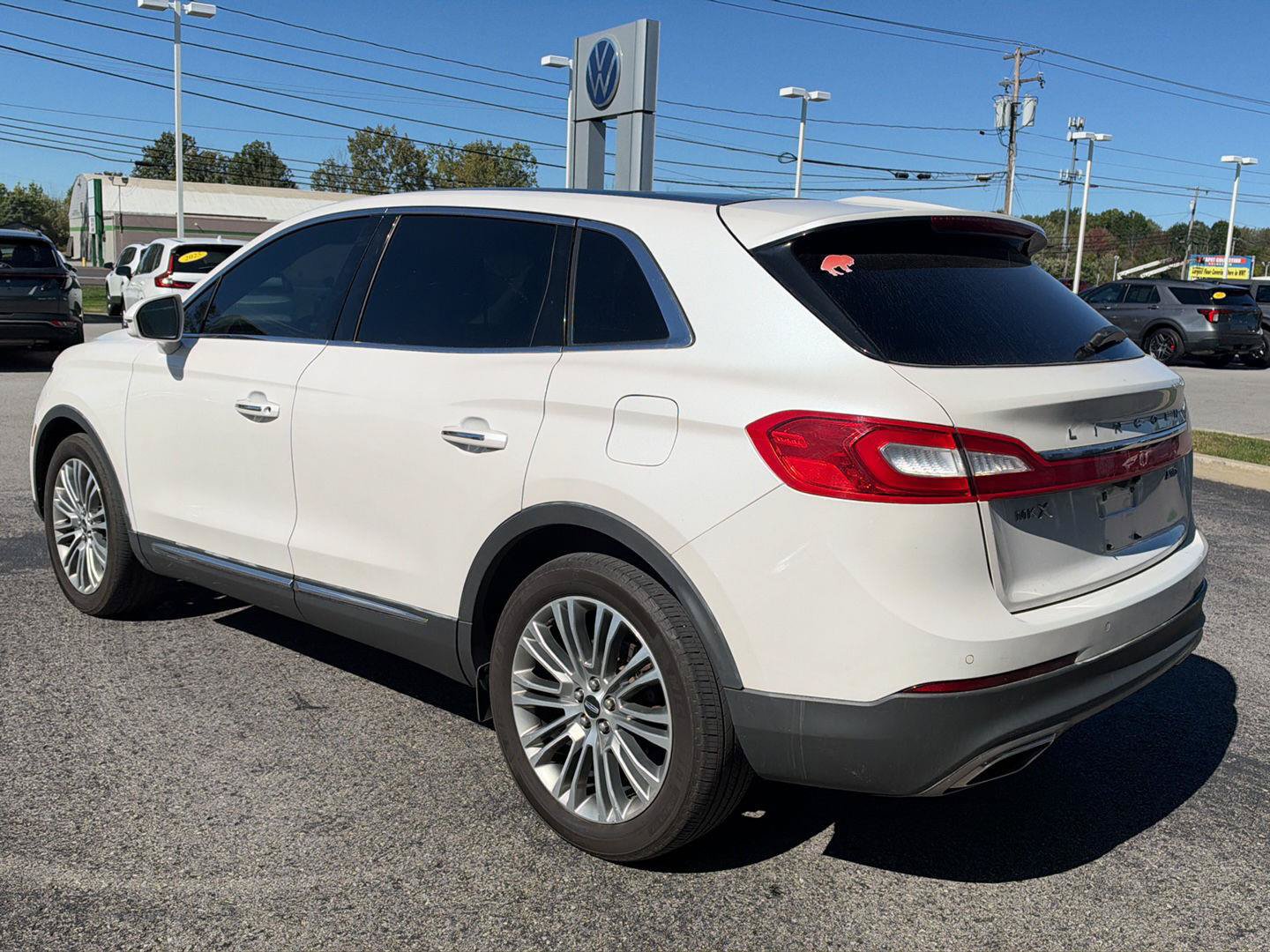 Used 2017 Lincoln MKX Reserve w/ Lincoln MKX Climate Package AWD/4WD image 4