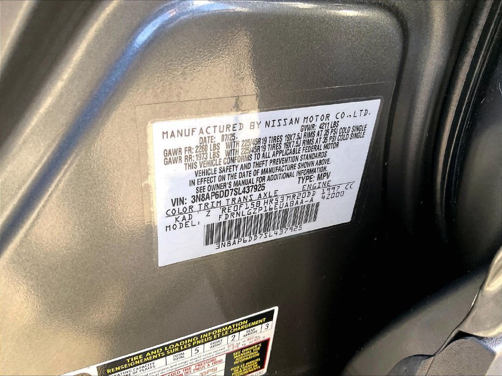 Used 2025 Nissan Kicks SR w/ SR Premium Package AWD/4WD image 36