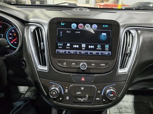 Used 2017 Chevrolet Malibu LT w/ Leather Package image 36