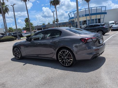 Used 2022 Maserati Ghibli Trofeo RWD image 6