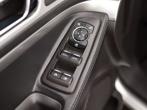 Used 2014 Ford Explorer XLT w/ Equipment Group 202A FWD image 23