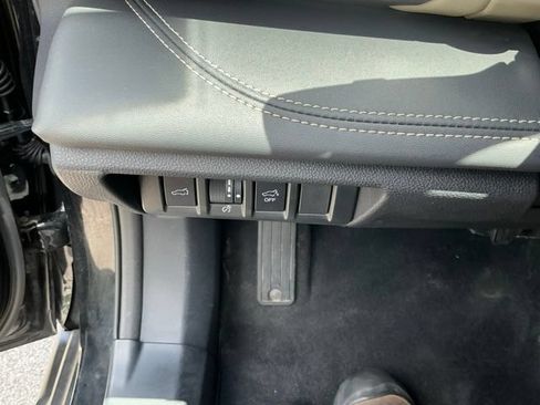 Certified 2024 Subaru Outback Limited AWD/4WD image 20