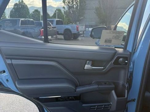 New 2026 Toyota 4Runner Limited AWD/4WD image 36