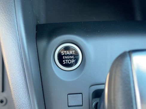 New 2025 Nissan Kicks Play S image 24