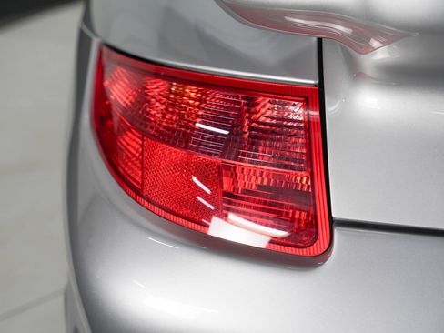 Used 2008 Porsche 911 GT2 RWD image 19