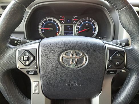 Used 2015 Toyota 4Runner SR5 Premium AWD/4WD image 27