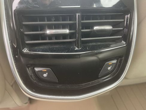 Used 2016 Cadillac XTS Luxury w/ Driver Awareness Package image 29