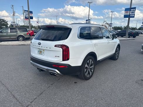 Used 2020 Kia Telluride S w/ S 8 Passenger Seating Package FWD image 8