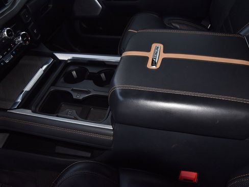 Certified 2024 Ford F250 Platinum image 31