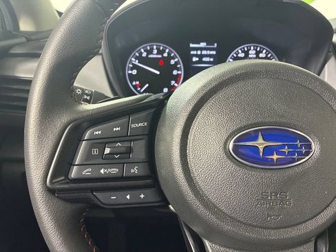 Used 2025 Subaru Crosstrek 2.5i Limited w/ Crosstrek Mirror Package AWD/4WD image 17