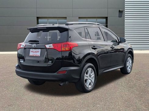 Used 2015 Toyota RAV4 LE AWD/4WD image 5