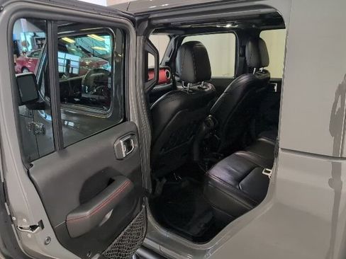 Used 2020 Jeep Gladiator Rubicon AWD/4WD image 19
