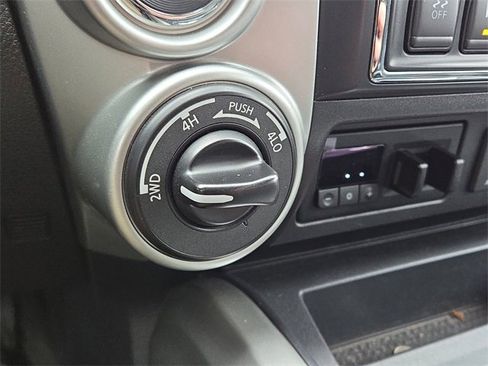 Used 2018 Nissan Titan PRO-4X w/ Pro-4x Utility Package image 12