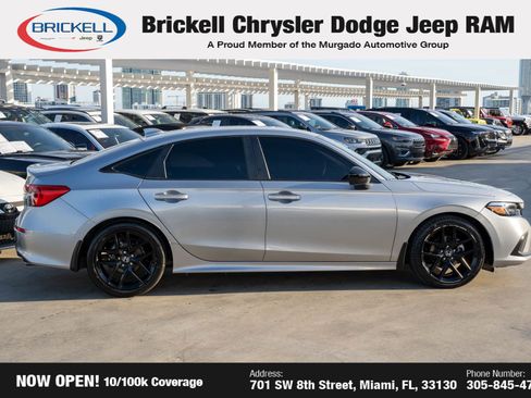 Used 2023 Honda Civic Sport image 4