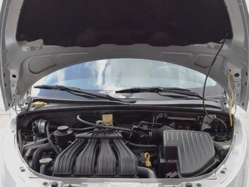Used 2006 Chrysler PT Cruiser Touring FWD image 43