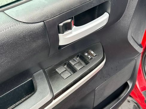 Used 2016 Toyota Tundra SR5 AWD/4WD image 25