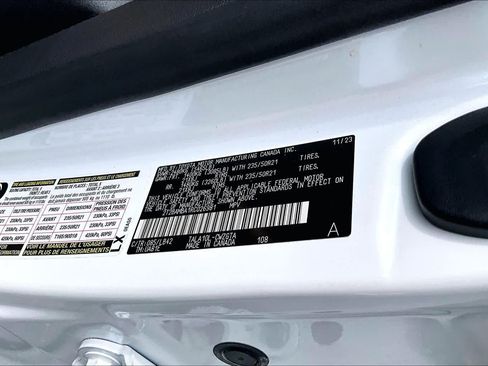 Used 2024 Lexus RX 350 Premium Plus w/ Convenience Package FWD image 35