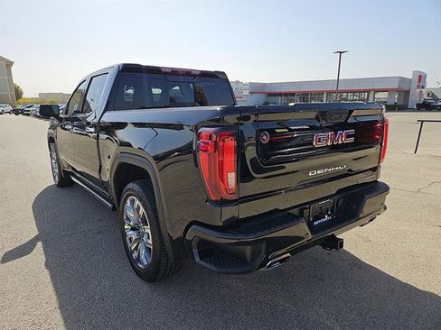 Used 2024 GMC Sierra 1500 Denali w/ Denali Reserve Package image 3