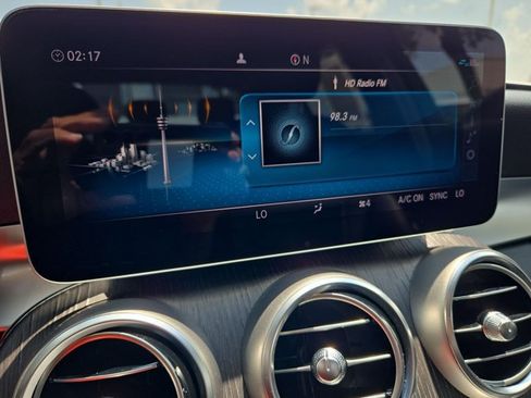 Used 2019 Mercedes-Benz C 300 Sedan image 24