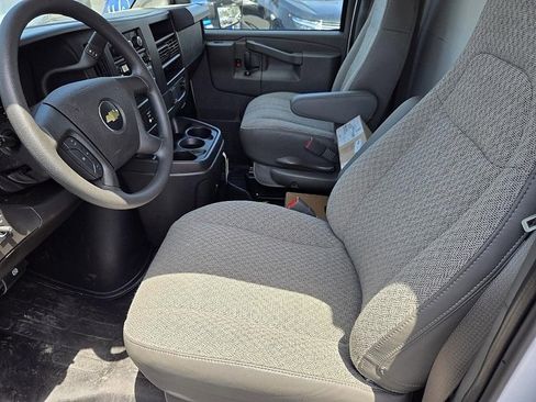 New 2025 Chevrolet Express 3500 w/ Power Convenience Package image 20