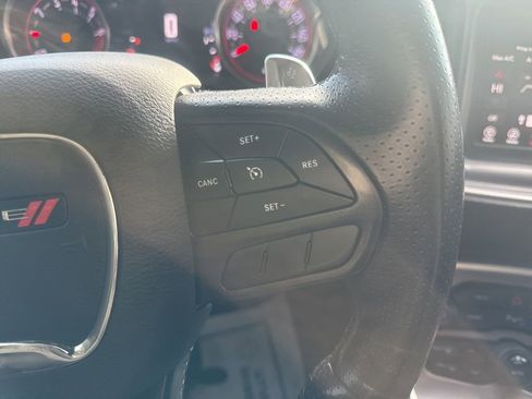 Used 2022 Dodge Challenger GT image 16