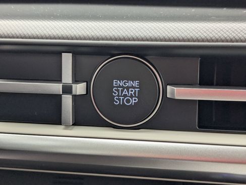 New 2026 Hyundai Santa Fe SE image 13