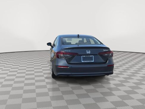 Used 2025 Honda Civic LX image 7