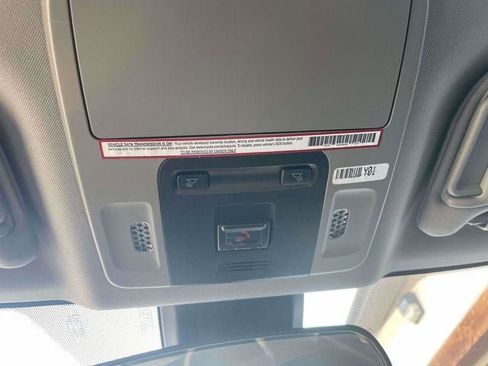 Certified 2021 Toyota Camry SE w/ Carpet Mat Package (TMS) AWD/4WD image 32