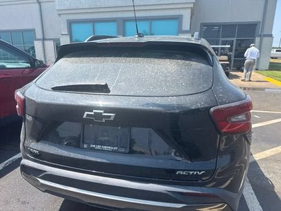 Used 2024 Chevrolet Trax ACTIV w/ Driver Confidence Package