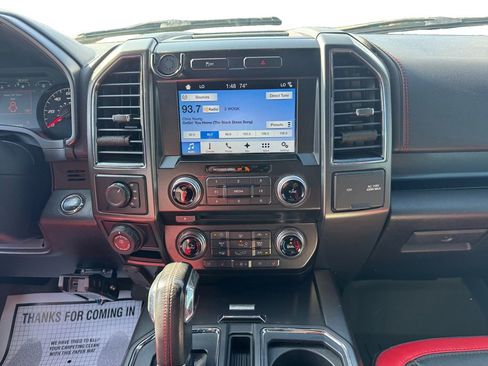 Used 2017 Ford F150 Lariat image 12