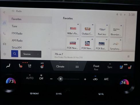 Used 2024 Lexus RX 350 Premium image 11