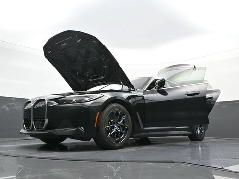Used 2024 BMW i4 eDrive35 w/ Premium Package RWD image 39