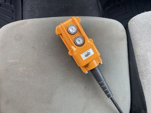 Used 2021 Ford F550 4x4 Regular Cab Super Duty image 8