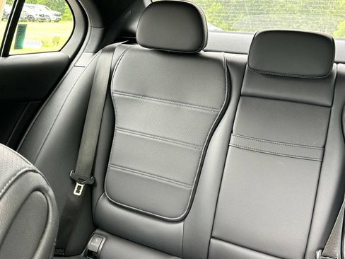 Used 2025 Mercedes-Benz C 300 Sedan image 35