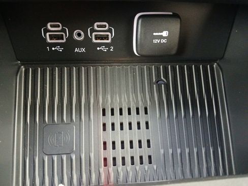 New 2026 Jeep Grand Cherokee L 2WD image 6