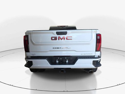 Used 2024 GMC Sierra 3500 Denali w/ Denali Reserve Package AWD/4WD image 5