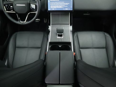 Certified 2026 Land Rover Range Rover Velar Dynamic SE image 17