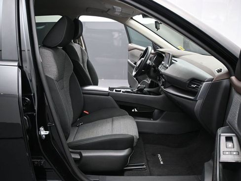 Used 2021 Nissan Rogue S AWD/4WD image 13