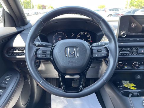 Used 2024 Honda HR-V Sport image 6