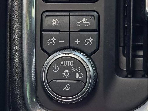 Used 2019 GMC Sierra 1500 AT4 w/ AT4 Premium Package image 16