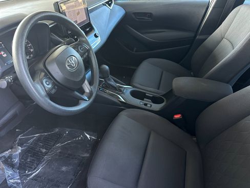 Used 2024 Toyota Corolla LE image 9