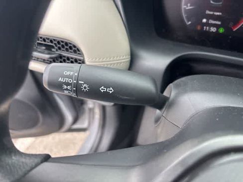 Used 2026 Honda HR-V LX image 15