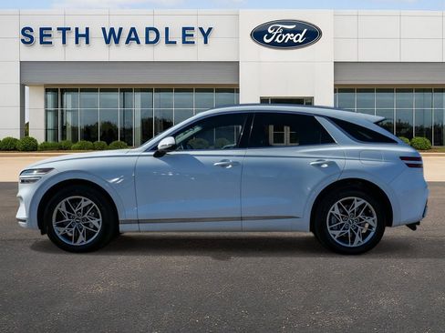 Used 2024 Genesis GV70 2.5T w/ Advanced Package AWD/4WD image 4